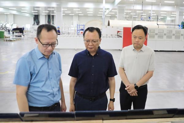 蔣曦前往杜集區(qū)部分企業(yè)走訪調(diào)研
